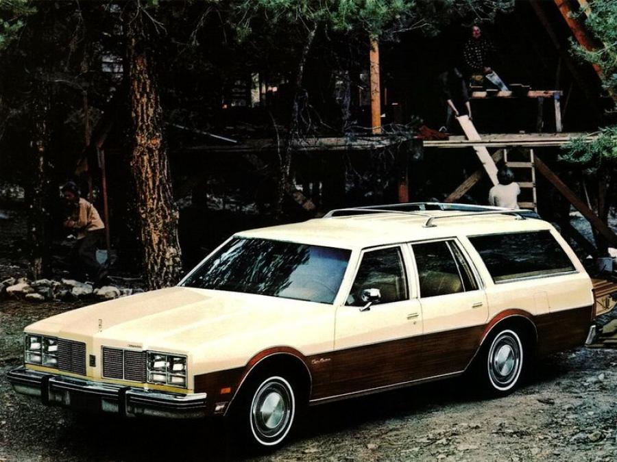  Oldsmobile Custom Cruiser 1977 года  (фото 1 из 1)
